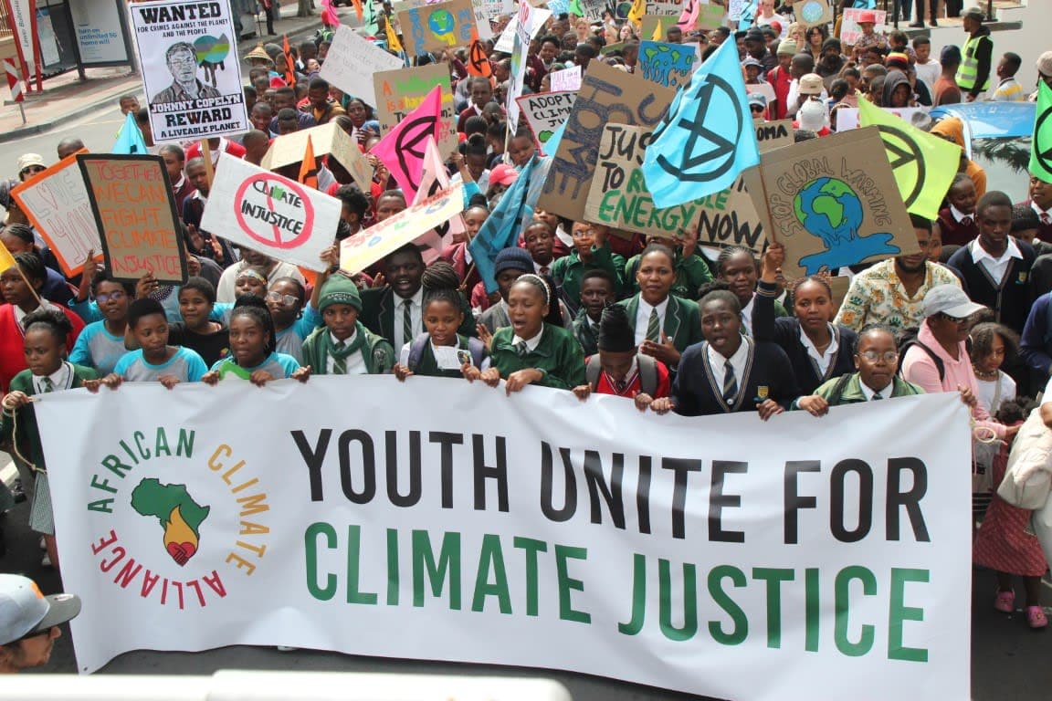Hundreds of Kenyan Youth Demand Taxation of Super Rich for Climate Justice