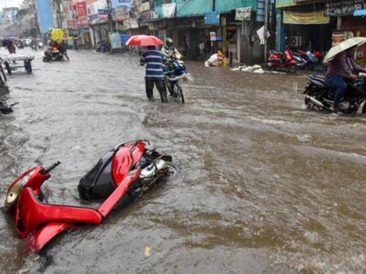  Weatherman Issues Heavy Rains Alert in 13 Counties