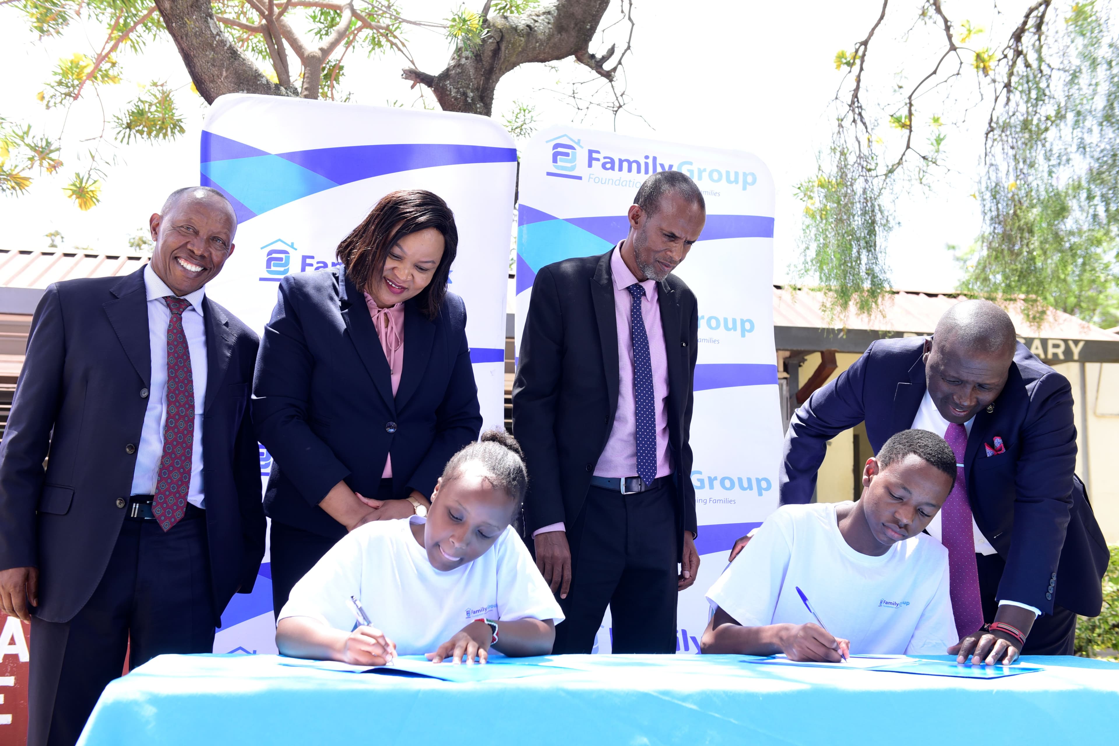 Tufuzu Na Elimu Scholarships Awarded to 300 Students Commissioned to Join First Grade 10 Senior School Cohort 