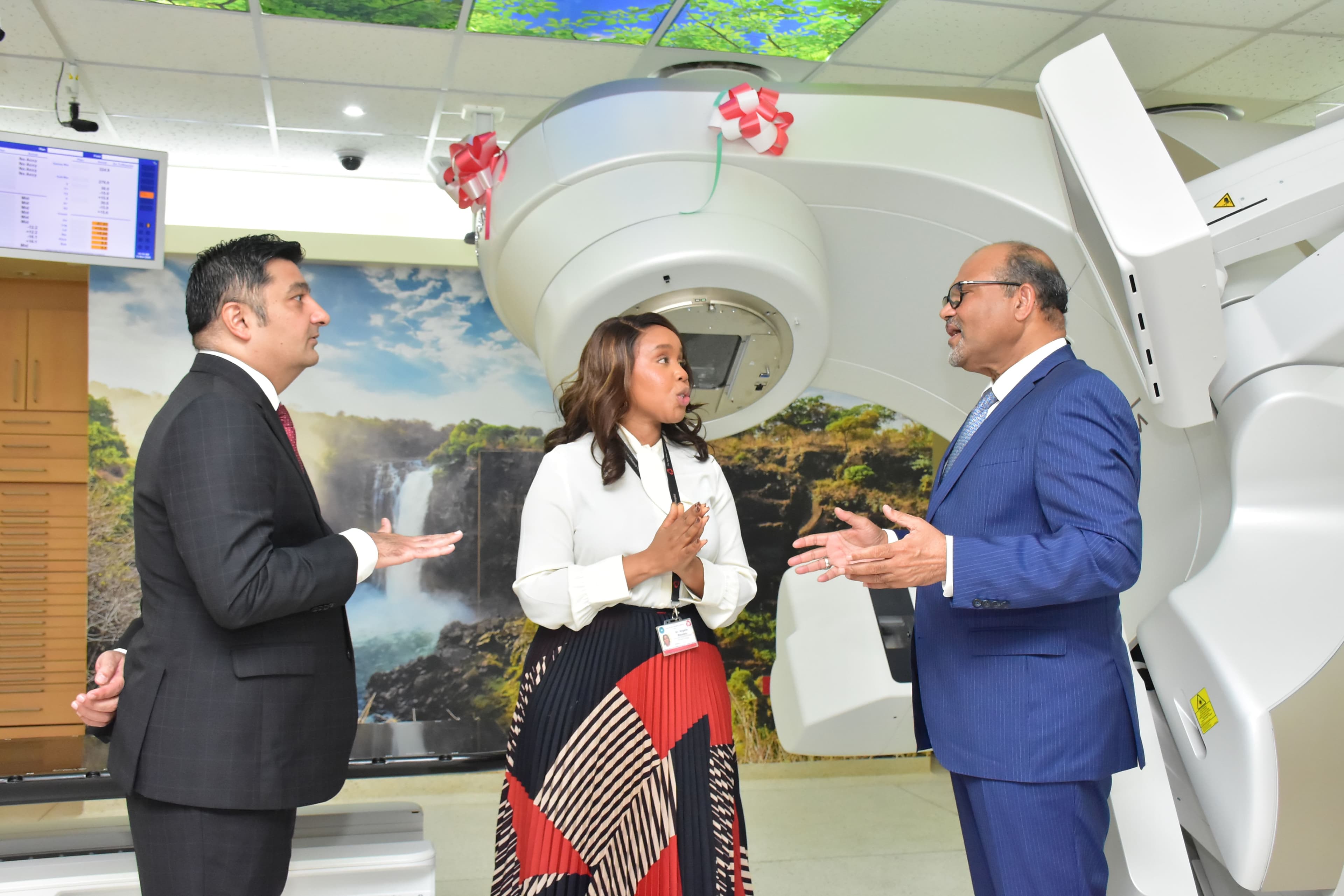 AGA KHAN UNIVERSITY HOSPITAL UNVEILS AI-ENABLED RADIOTHERAPY TECHNOLOGY  TO ADVANCE CANCER CARE
