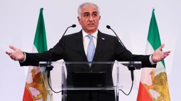 Son of ousted Shah says ready for Iran Leadership