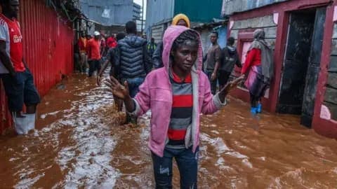 Five More People Die for Floods Death Toll to Hit 71